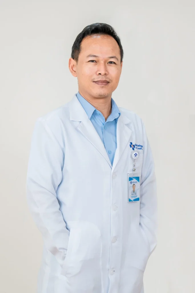 Dr. Kang Own